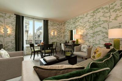 Executive Suite 7