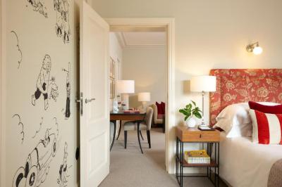Superior Suite 9