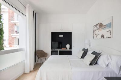 Standard Double or Twin Room with Terrace 1