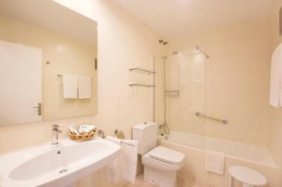Standard Double Room 7