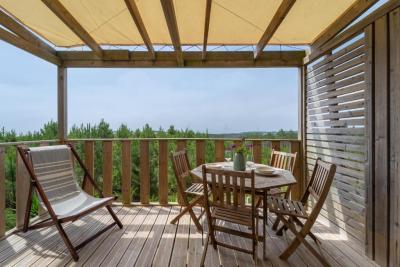 Two-Bedroom Bungalow with Panoramic View 10