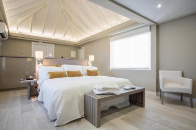 Junior King Suite 6