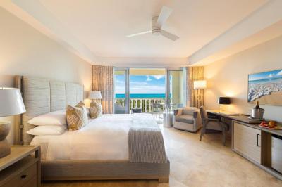 Deluxe Junior Suite 1