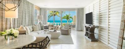 Hotel Luxury One-Bedroom Suite - Adult Only 4
