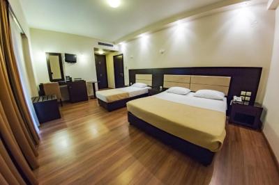 Triple Room 2