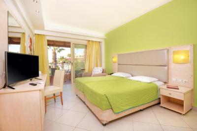 Standard Twin Room 1