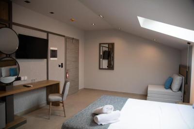 Attic Double Room 7