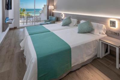 Quarto Duplo com Vista Mar (2 Adultos) 4