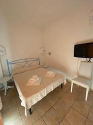 Double Room with Balcony and Sea View 4