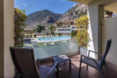 Chambre Double Prestige avec Vue sur le Jardin 7
