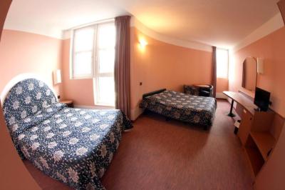 Standard Triple Room 2