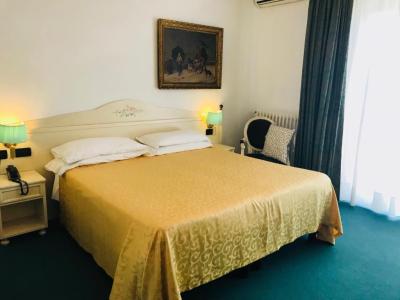 Economy Double Room with Spa Access 6
