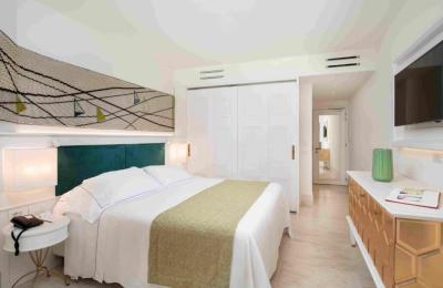 Classic Triple Room Hill Side 4