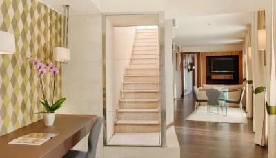 Presidential Suite with View and Terrace 7