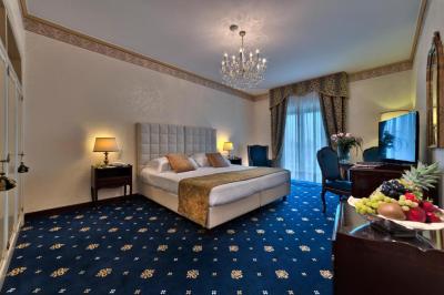 Classic Double or Twin Room 3