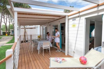 Large Executive Mobile Home 8