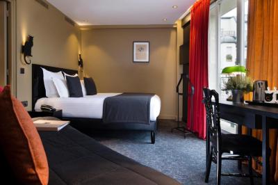 Two Adjoining Double Rooms 6