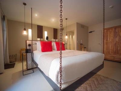 Superior Double Room with Hot Tub 4