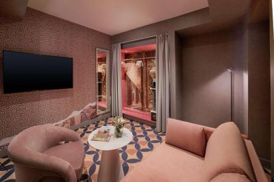 Junior Suite 6