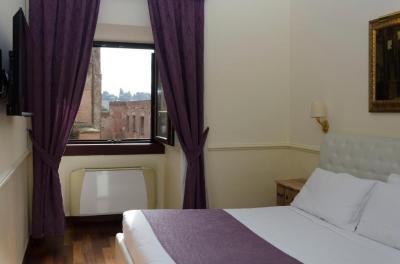 Double Room 2