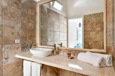 Superior Triple Room 8