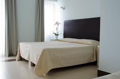 Double or Twin Room with Garden View 1