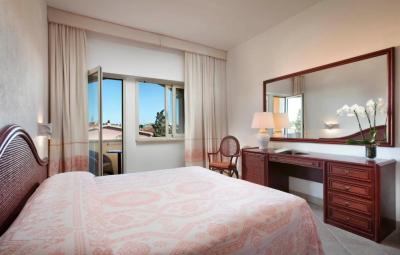 Double or Twin Room 4