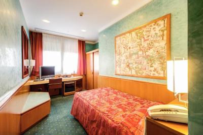 Single Room 1