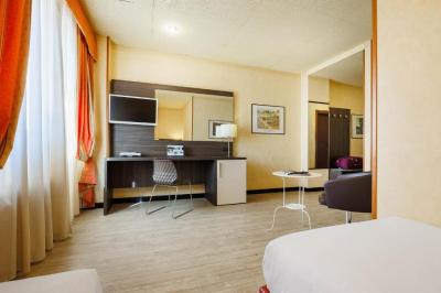 Superior Double or Twin Room 4