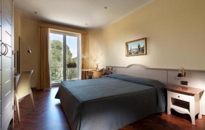 Double or Twin Room 1