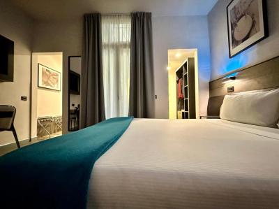 Family triple room 3