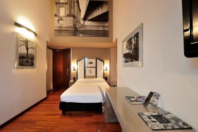 Deluxe Single Room 3