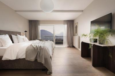 Superior Double Room with Balcony 1