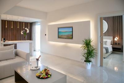 Honeymoon Suite con vistas al mar 7
