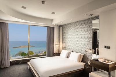 Junior Suite 7