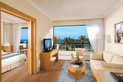Suite con 1 Camera da Letto e Vista Mare 1