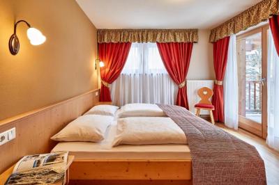 Two-Bedroom Apartment with Balcony - Annex 2