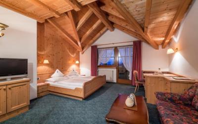 Doppelzimmer mit Balkon 5
