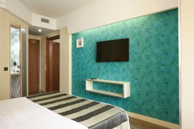 Habitaci&oacute;n Triple Est&aacute;ndar 3