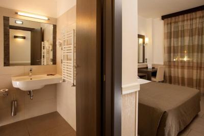 Single Room 2