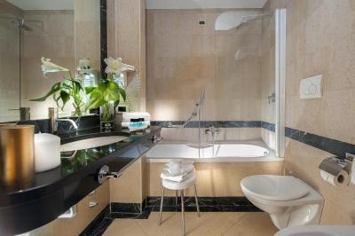 Habitaci&oacute;n Individual 1