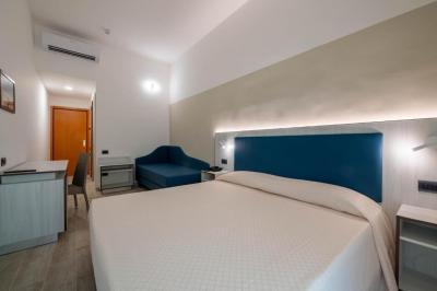 Quarto Triplo Superior 9