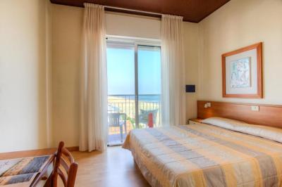 Double or Twin Room 2
