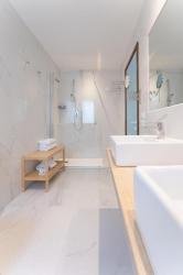 Superior Triple Room 11