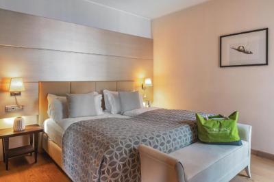 Royal Suite with Mountain View 2