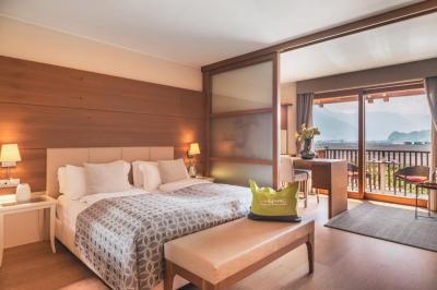 Junior Suite with Mountain View 5