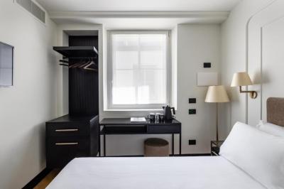 Single Room 1