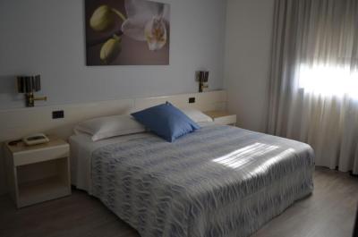 Double Room 2