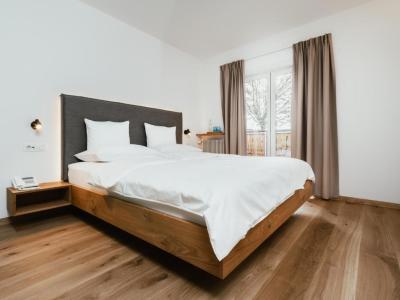 Superior Double Room with Balcony 1