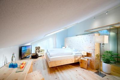 Superior Suite 4